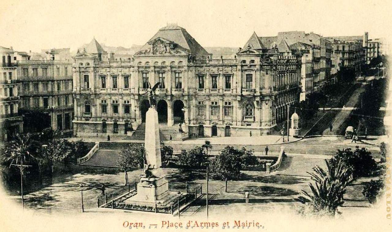 PA b- 009- Hotel de ville.JPG